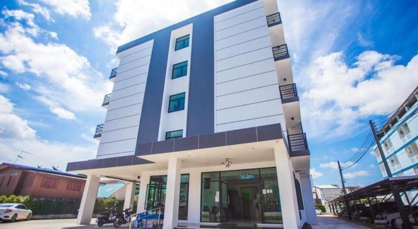 The Bed Hotel Phitsanulok Esterno foto