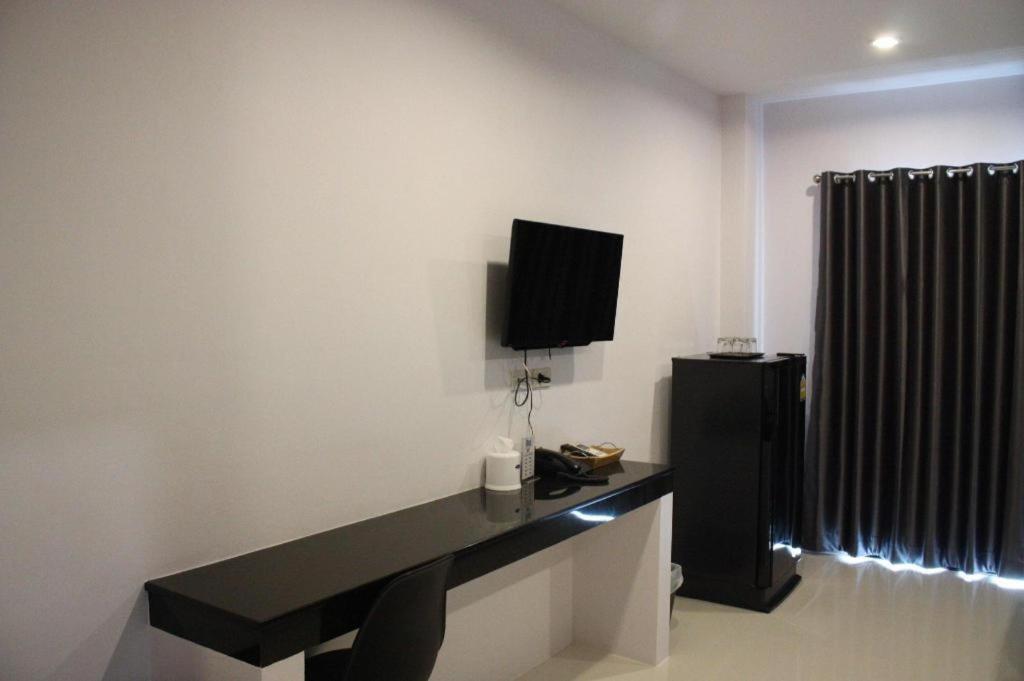 The Bed Hotel Phitsanulok Esterno foto
