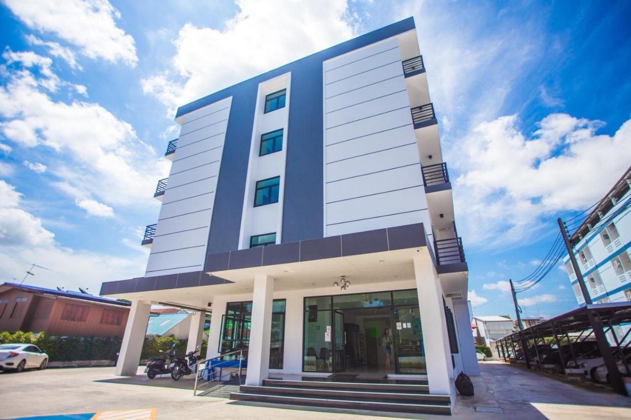 The Bed Hotel Phitsanulok Esterno foto