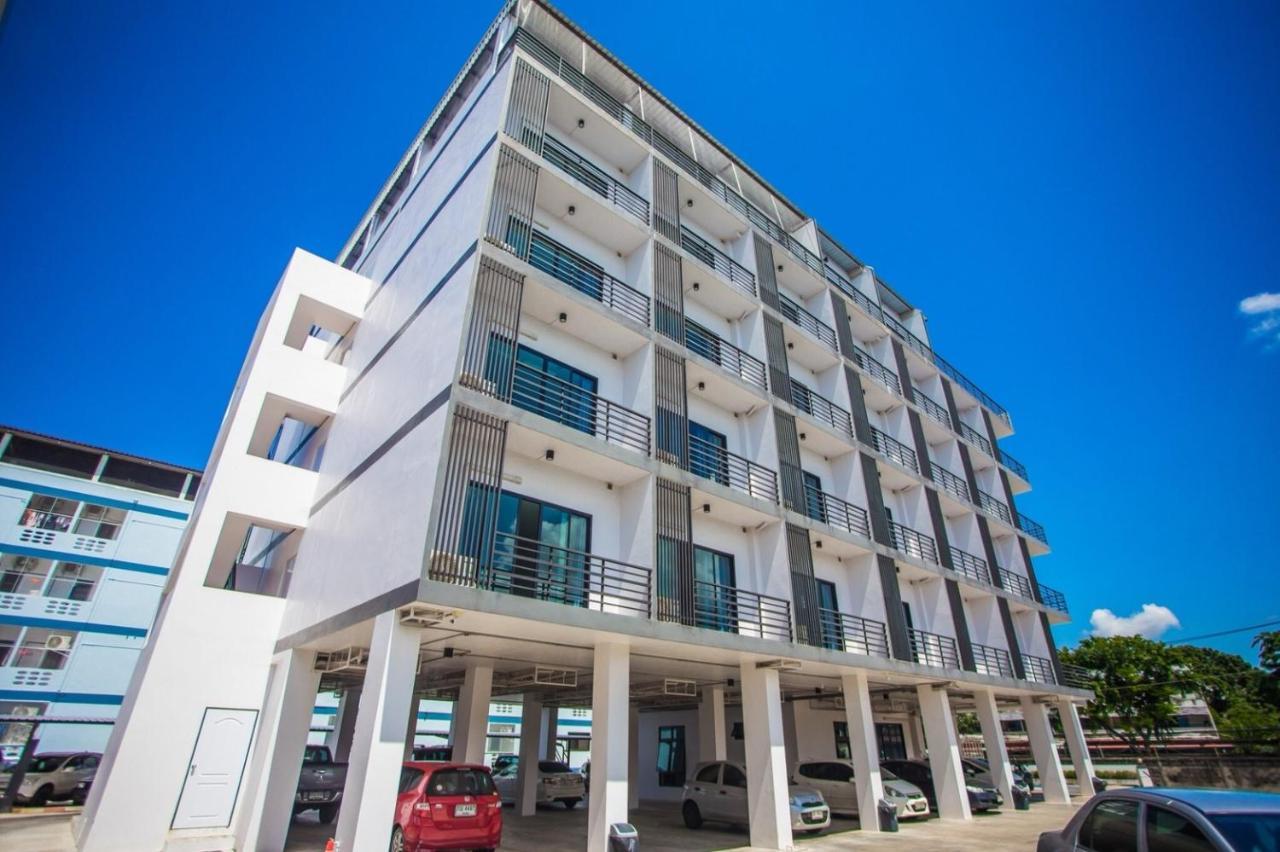 The Bed Hotel Phitsanulok Esterno foto