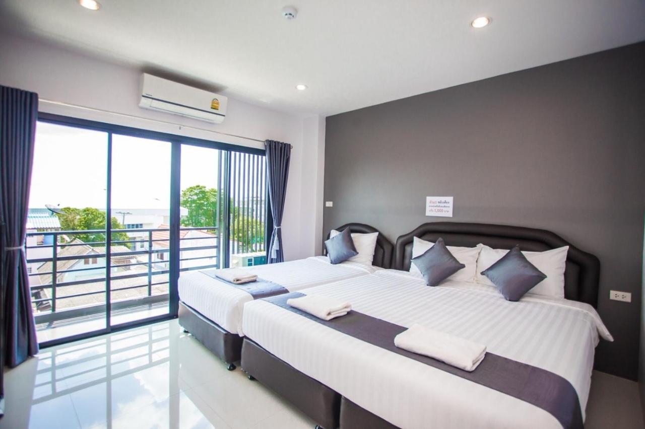 The Bed Hotel Phitsanulok Esterno foto